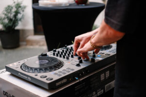 Palettone workshop na Bielej 6 DJ set