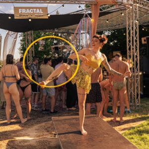 Mičurin Pool Party Akrobatka