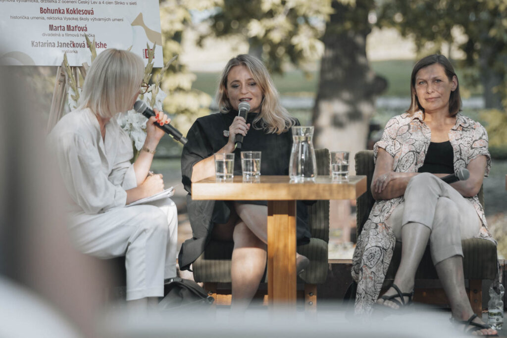 V ženskom rode naživo: Žena v umení – objekt, múza alebo autorka? / 25. 8. 2022