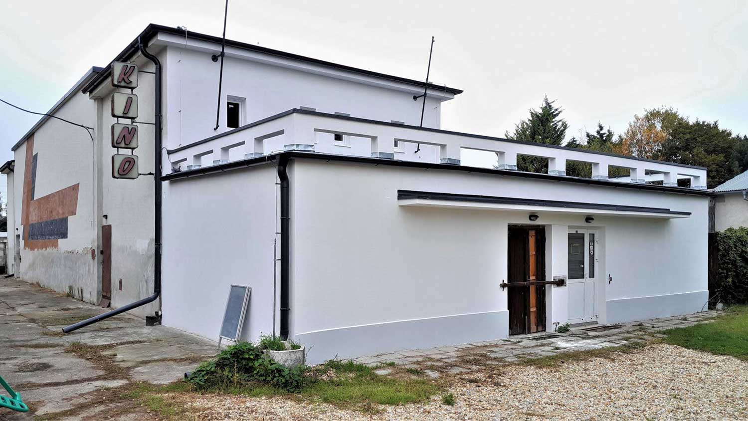 Kultúrne a komunitné centrum Zora