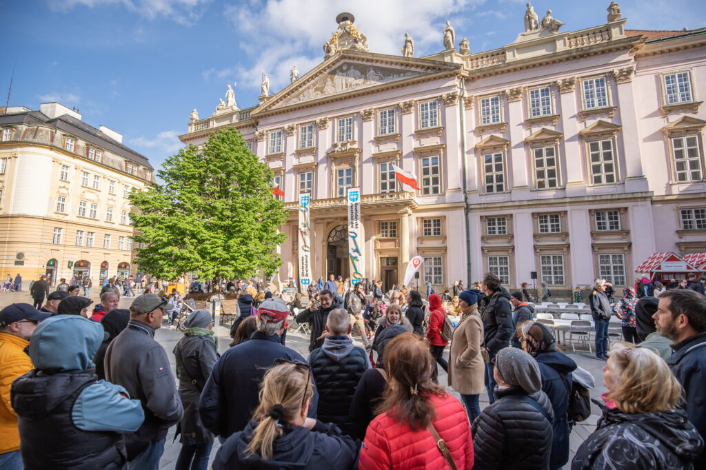 Rande s mestom pre nepočujúcich, BMD 2024