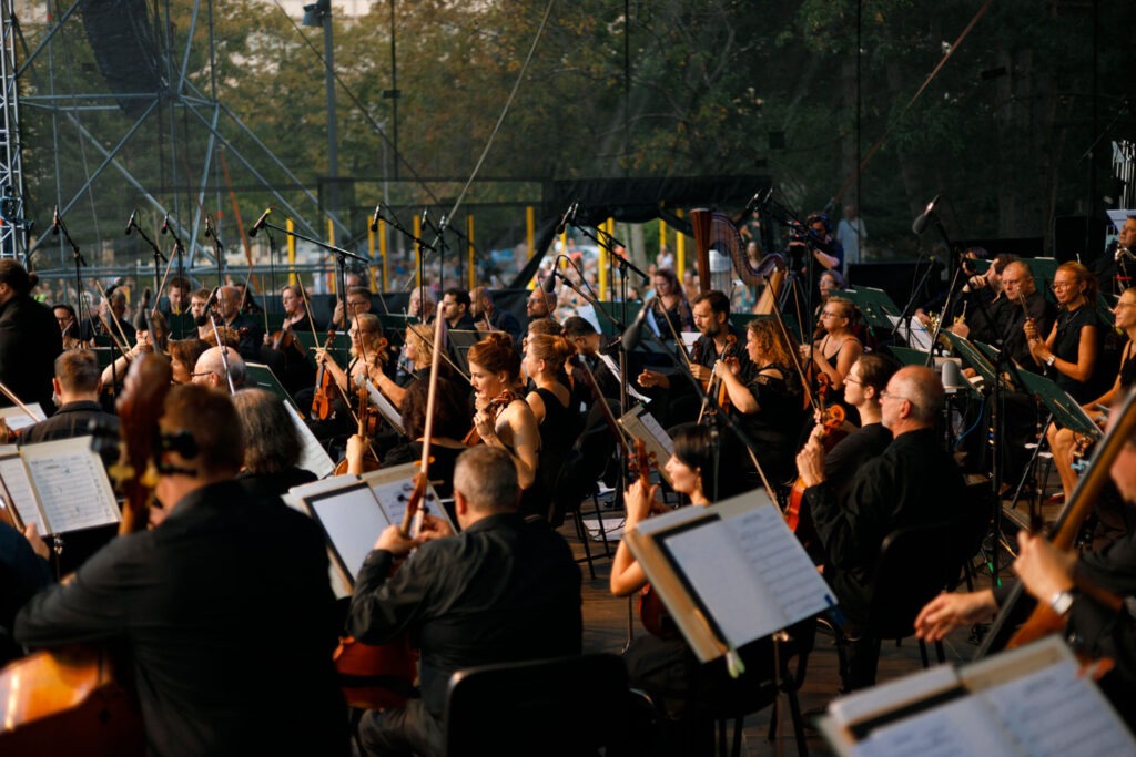 Filharmónia pri fontáne - Bratislavské kultúrne leto 2024