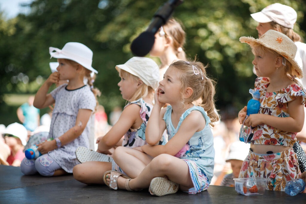 Eliska a svet hore nohami