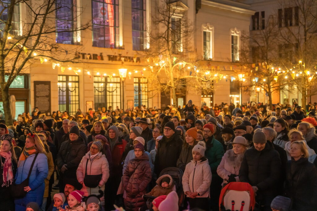 Návštevníci a návštevníčky Bratislavských fašiangov 2025