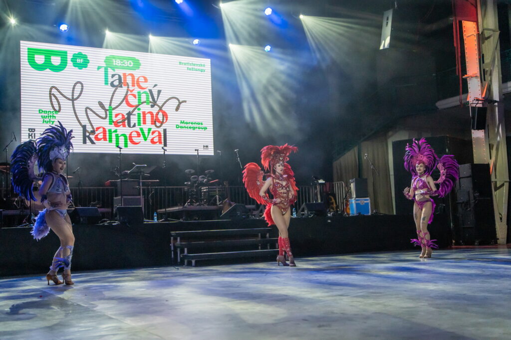 Tanečný latino karneval počas Bratislavských fašiangov 2025
