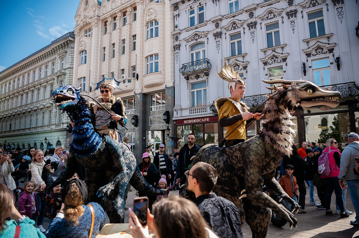 Bratislavské mestské dni, Dračí jazdci