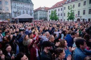 Návštevníčky a návštevníci podujatí na Hlavnom námestí počas BMD 2025