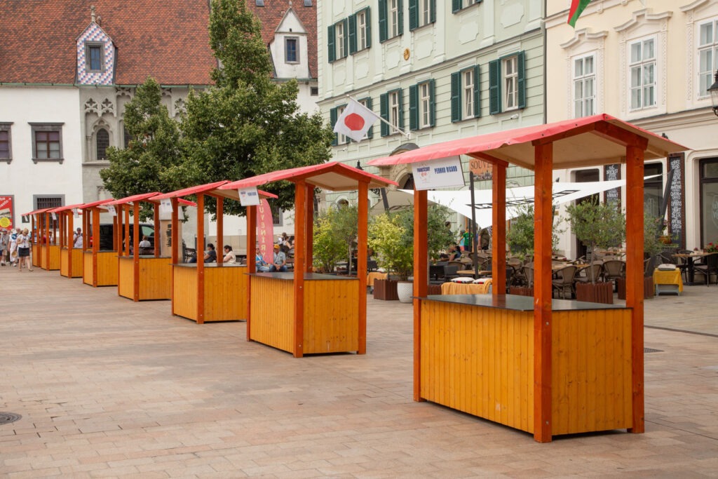 Stánky, ukážka technického zabezpečenia BKIS