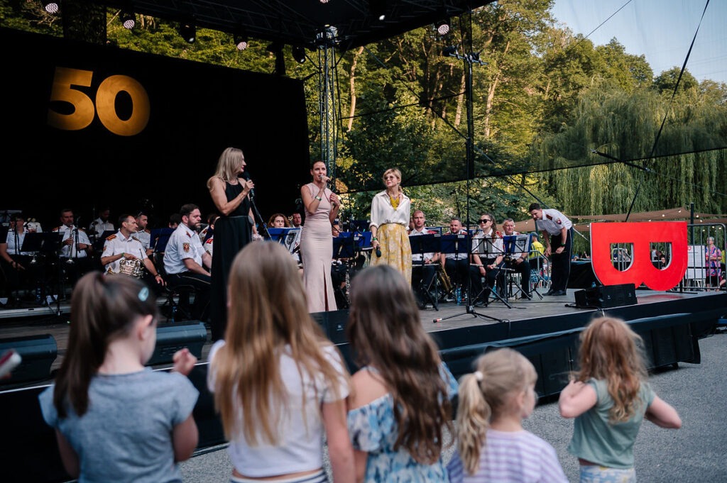 Otvárací koncert Bratislavského kultúrneho leta 2025, Nela Pocisková a Soňa Müllerová