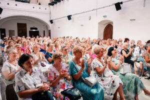 Letná bratislavská univerzita seniorov - koncert v Koncertnej sieni Klarisky