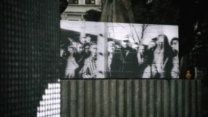 Inštalácia Jána Šicka na Námestí SNP