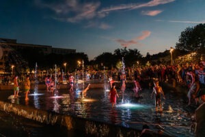 Večerné podjatie BKIS Fontána zahrá farbami