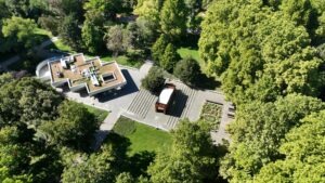 Kultúrna scéne v Sade Janka Kráľa - záber z dronu