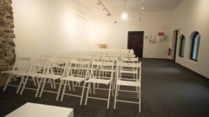 Biela 6, priestor na kultúrne a komunitné podujatia, interiér