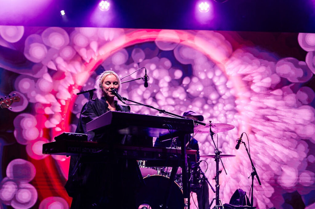 Kriss Krimm vystupuje na Festivale mladého vína 2025